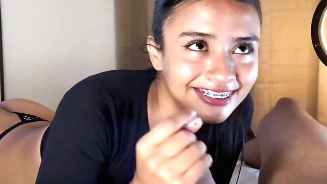Hillarytaylor has a delicious throat and has earned the promo xxx amateur video